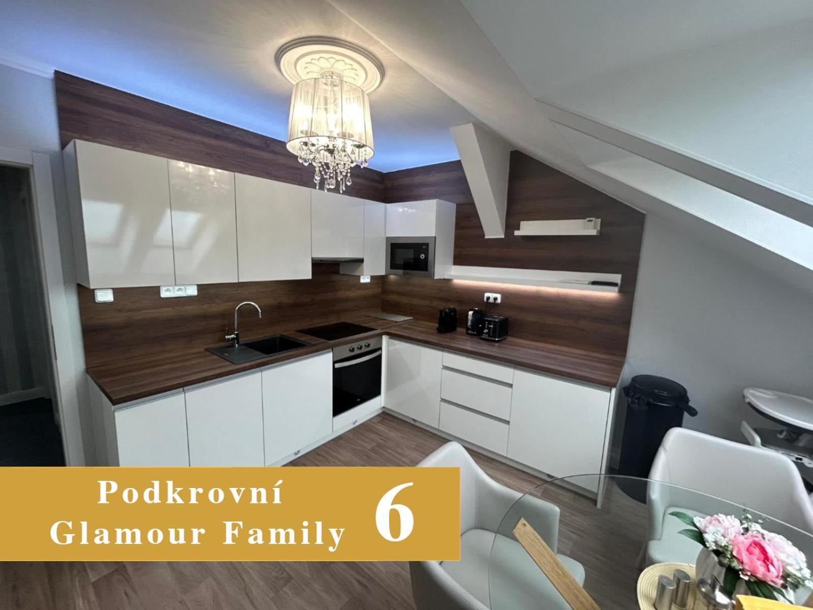 Efipa Glamour Apartments Плзень Екстер'єр фото