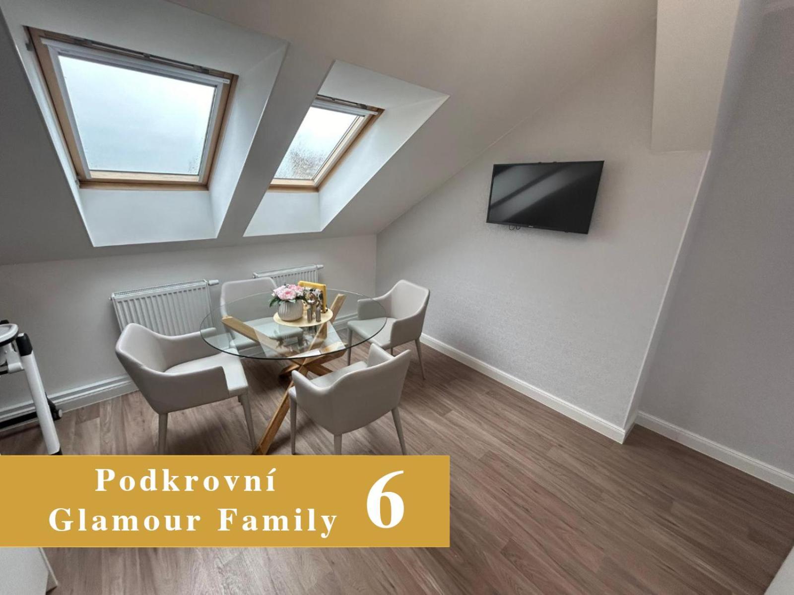 Efipa Glamour Apartments Плзень Екстер'єр фото