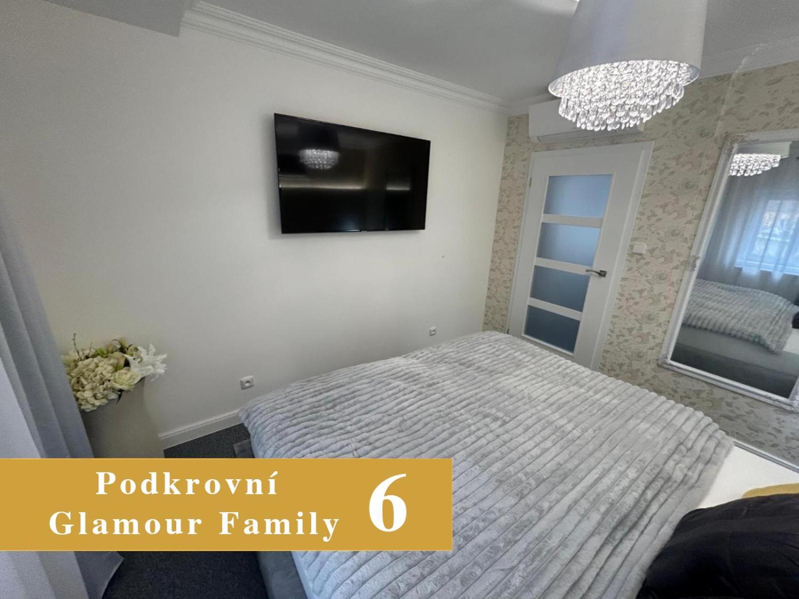 Efipa Glamour Apartments Плзень Екстер'єр фото