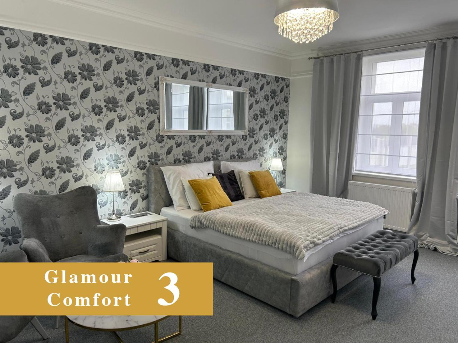 Efipa Glamour Apartments Плзень Екстер'єр фото